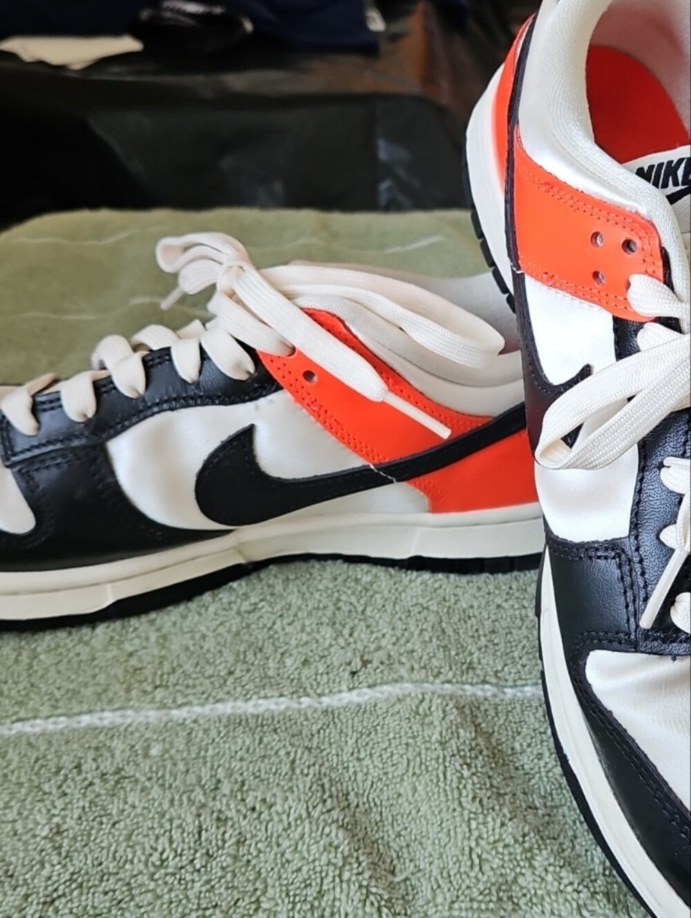 Nike Men's Black, White & Orange Low-Top Sneakers